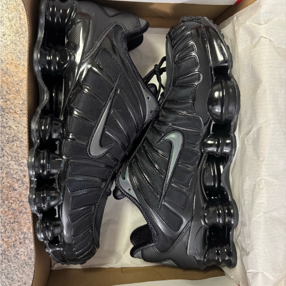 Nike Shox Black Size 9.5 M - Picture 7 of 10